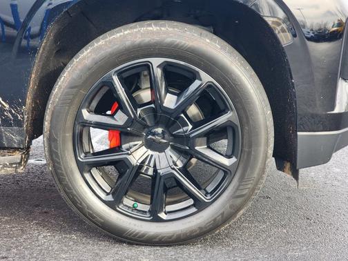 2024 Chevrolet Suburban RST