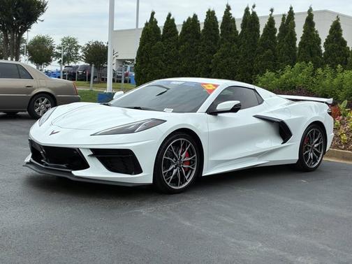 Arctic White 2025 Chevrolet Corvette 3LT