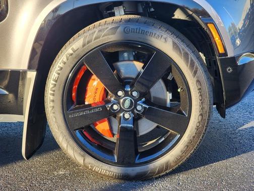 2024 Land Rover Defender X