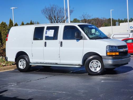 2024 Chevrolet Express 2500 