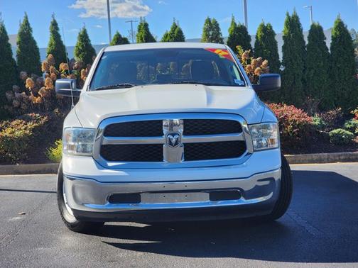 2017 RAM 1500 SLT