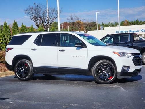 2020 Chevrolet Traverse Premier