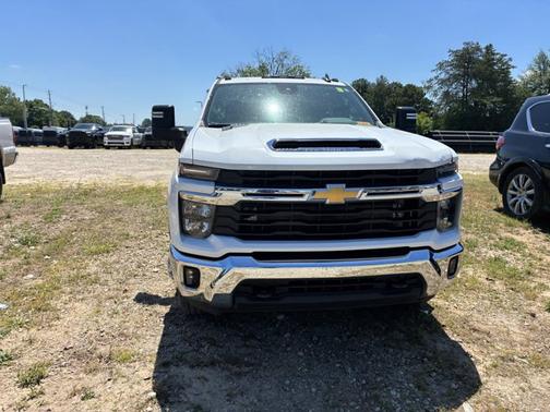 Summit White 2024 Chevrolet Silverado 3500 LT