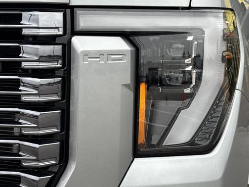 2024 GMC Sierra 3500 Denali