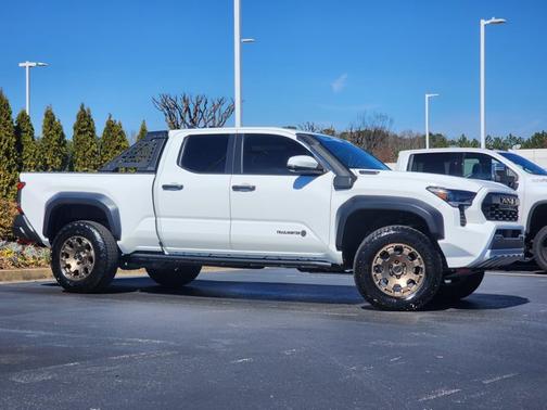 2025 Toyota Tacoma Base