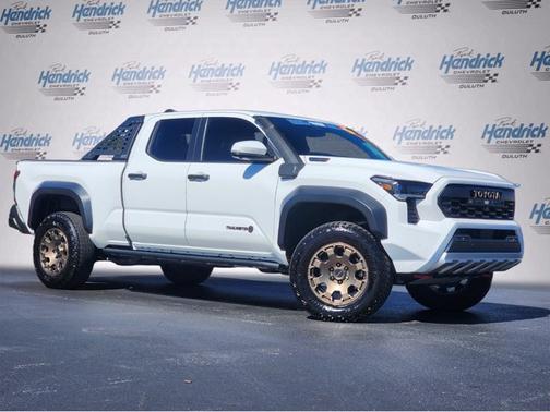 2025 Toyota Tacoma Base