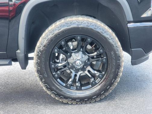 2025 Chevrolet Silverado 2500 Custom