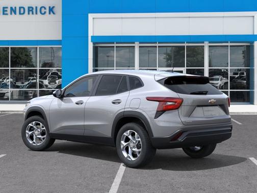 Sterling Gray Metallic 2026 Chevrolet Trax LS
