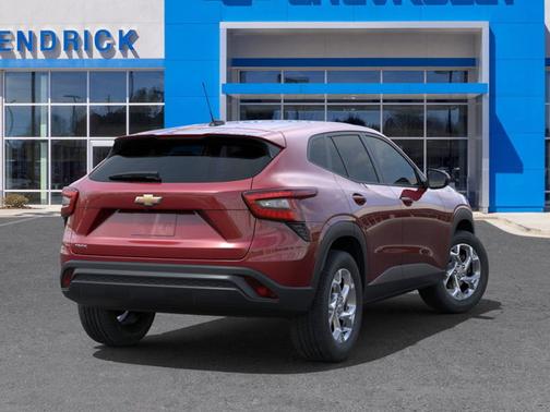 2025 Chevrolet Trax LS