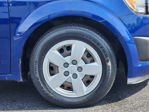 2013 Chevrolet Sonic LS