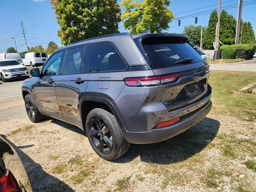 2024 Jeep Grand Cherokee Altitude X