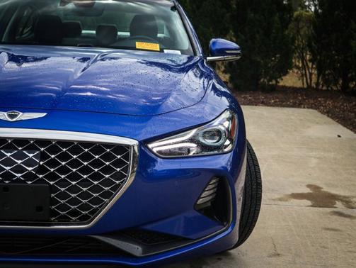 2021 Genesis G70 2.0T