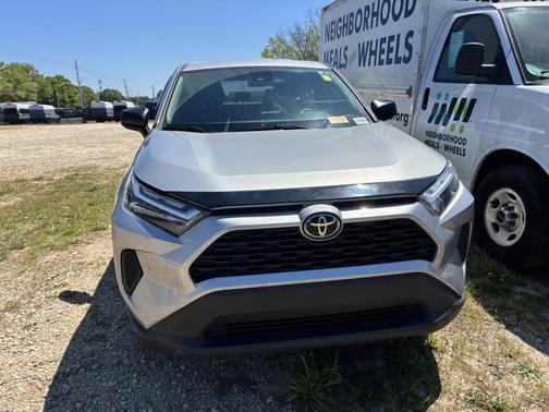 Silver Sky Metallic 2024 Toyota RAV4 LE