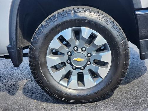 2023 Chevrolet Silverado 2500 Custom