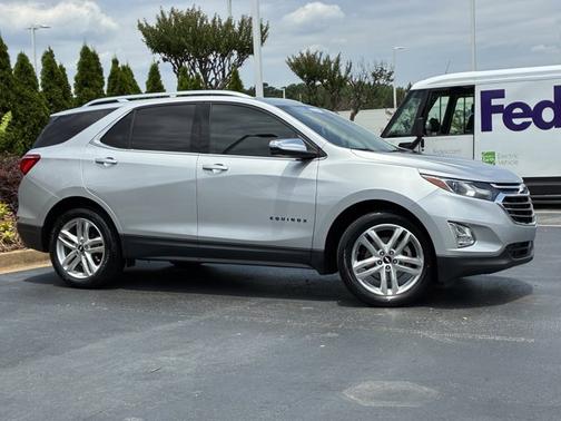 Silver Ice Metallic 2019 Chevrolet Equinox Premier