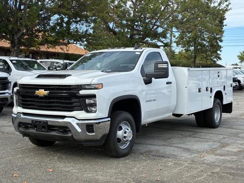 Summit White 2025 Chevrolet Silverado 3500 Work Truck