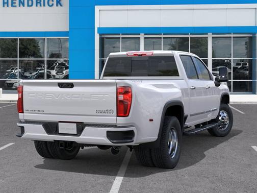 2025 Chevrolet Silverado 3500 High Country