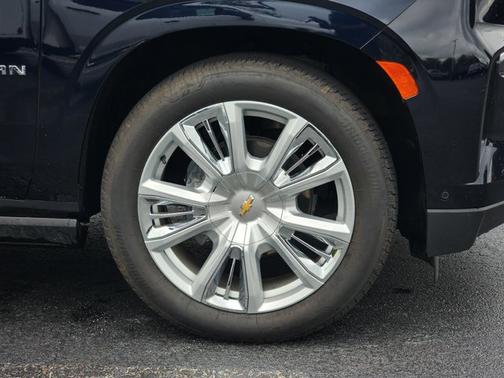 2024 Chevrolet Suburban High Country