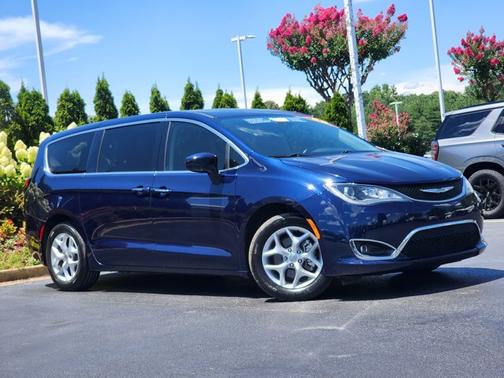 2020 Chrysler Pacifica Touring