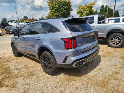 2022 Kia Sorento SX