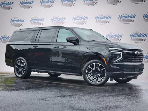 2025 Chevrolet Suburban RST