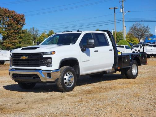 2025 Chevrolet Silverado 3500 Work Truck