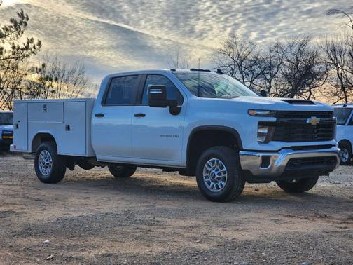 Summit White 2026 Chevrolet Silverado 2500 Work Truck
