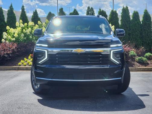 2025 Chevrolet Tahoe LS