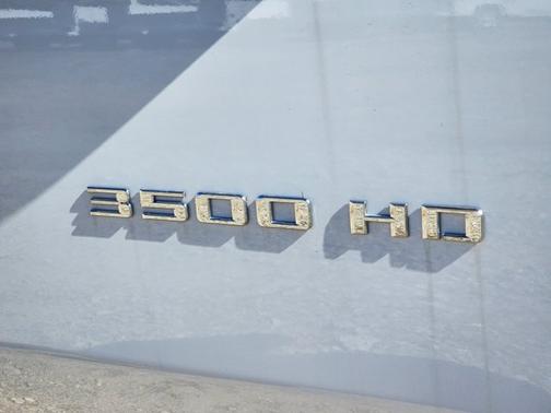 2025 Chevrolet Silverado 3500 Work Truck