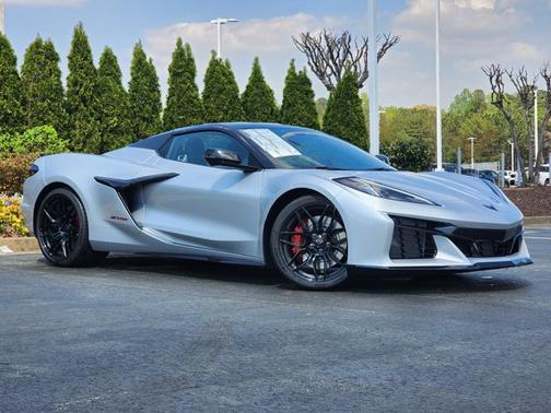 Blade Silver Metallic 2026 Chevrolet Corvette 2LZ