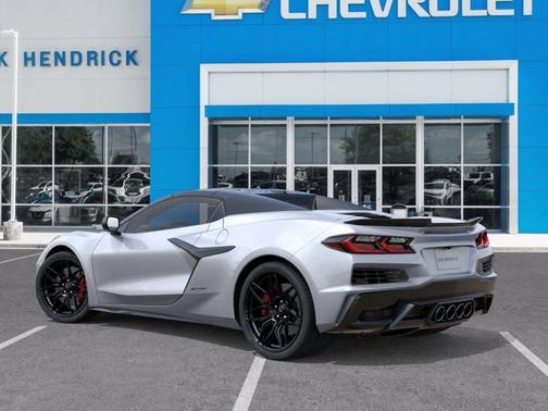 Blade Silver Metallic 2026 Chevrolet Corvette 2LZ