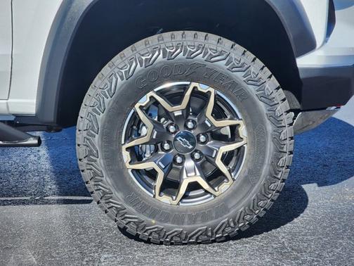 2024 Chevrolet Colorado 4WD ZR2