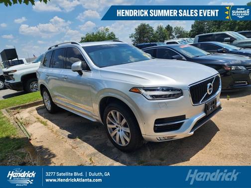 2018 Volvo XC90 T6 Momentum