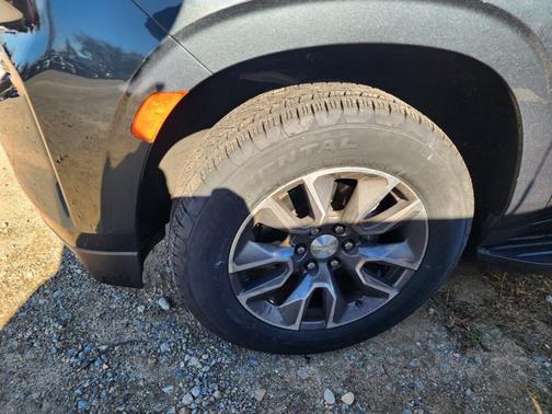 2021 Chevrolet Suburban LS