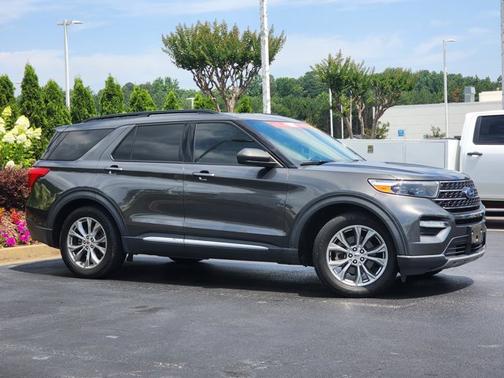 2020 Ford Explorer XLT