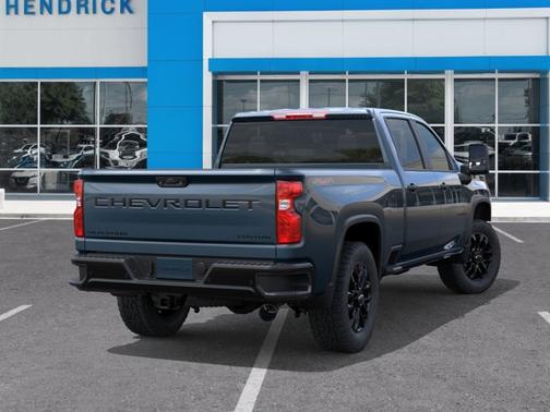 Lakeshore Blue Metallic 2026 Chevrolet Silverado 2500 Custom