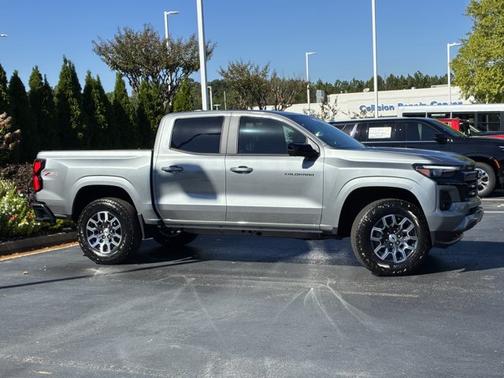 Sterling Gray Metallic 2026 Chevrolet Colorado 4WD Z71