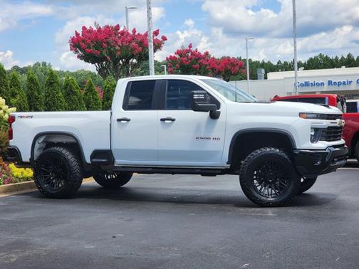 2024 Chevrolet Silverado 2500 Custom