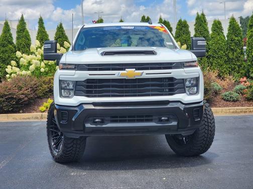 2024 Chevrolet Silverado 2500 Custom