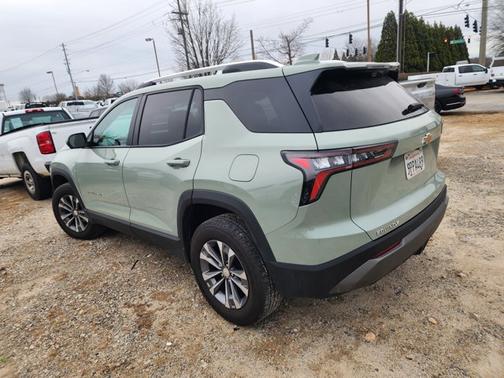 2025 Chevrolet Equinox FWD LT