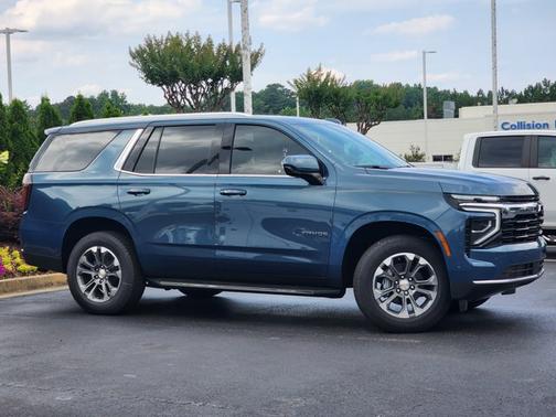 2025 Chevrolet Tahoe LS
