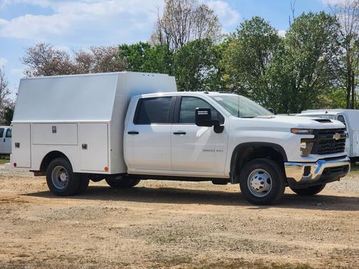 Summit White 2026 Chevrolet Silverado 3500 Work Truck