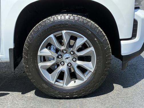 Summit White 2021 Chevrolet Silverado 1500 RST