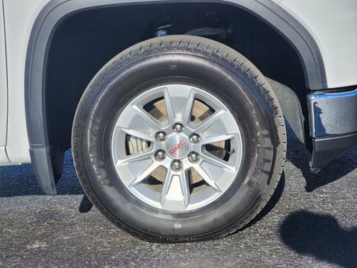 2024 GMC Sierra 1500 Pro