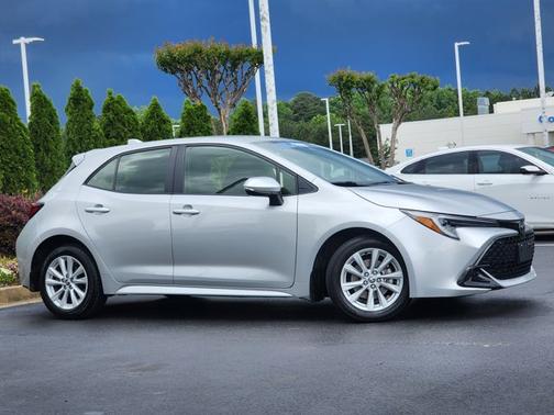 2023 Toyota Corolla Hatchback SE