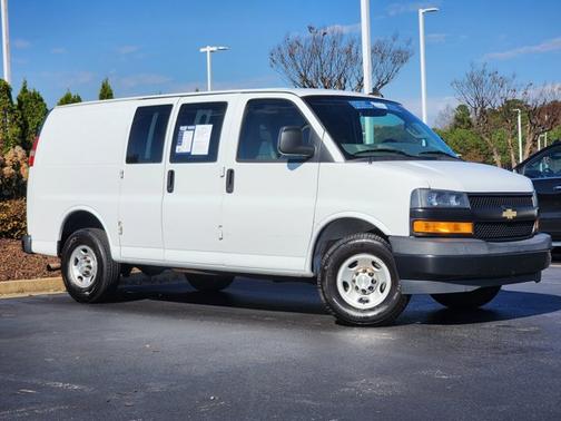 2020 Chevrolet Express 2500 