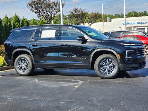 2026 Chevrolet Traverse FWD LT