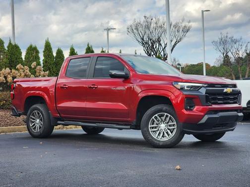 2024 Chevrolet Colorado 2WD LT