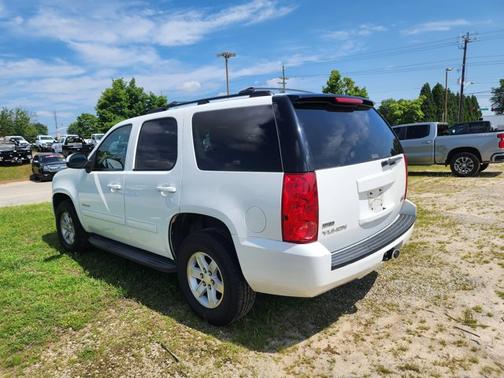 2012 GMC Yukon SLE