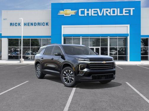 Mosaic Black Metallic 2026 Chevrolet Traverse FWD LT
